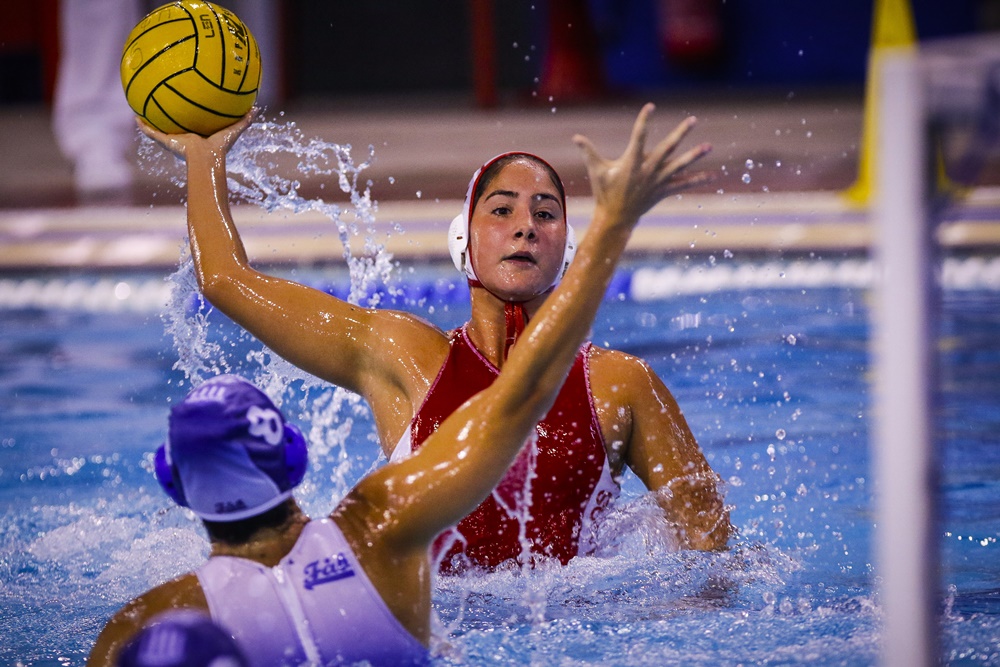 Ο Ολυμπιακός «έπνιξε» τον Εθνικό στην πρεμιέρα