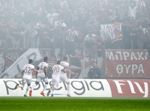 Βαριά του Θρύλου η φανέλα!