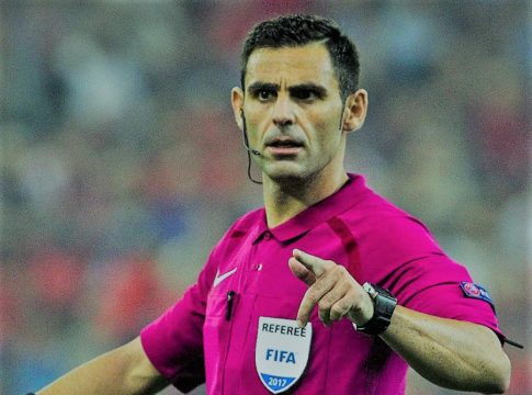 Δεν παραπέμπεται ο Κομίνης!