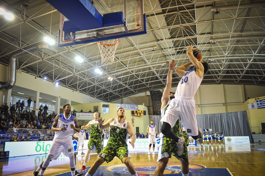 Κύμη – Φάρος Λάρισας 70 -71