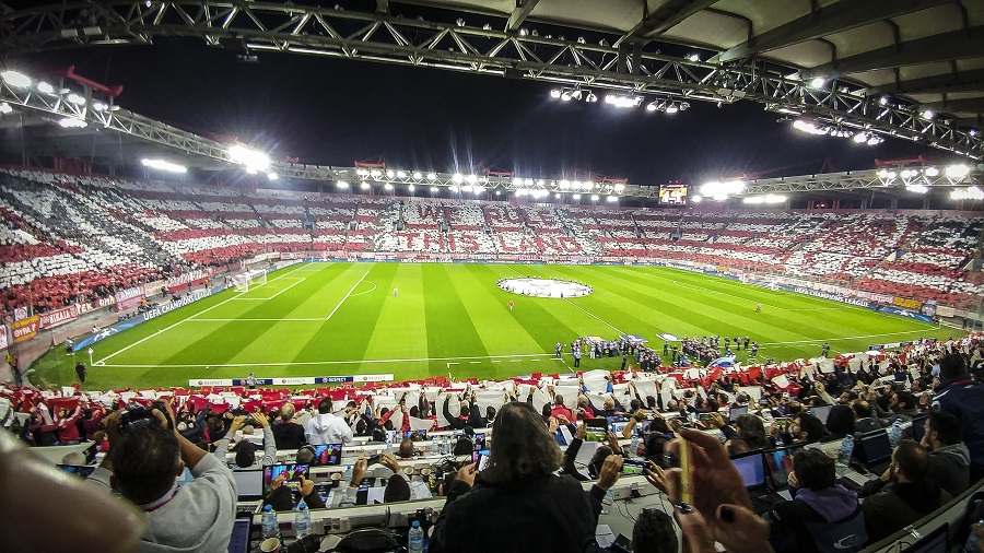 Το εντυπωσιακό κορεό των φίλων του Ολυμπιακού! (pics)