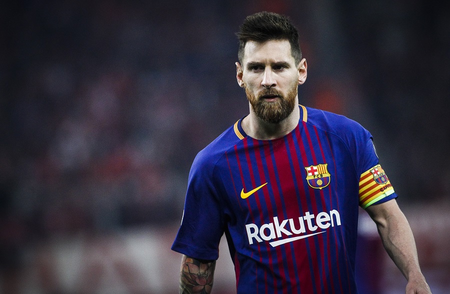 Αγκαλιά με τον Μέσι! (pic)