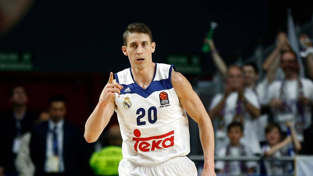 5Χ5 για τη Ρεάλ με σούπερ – Κάρολ