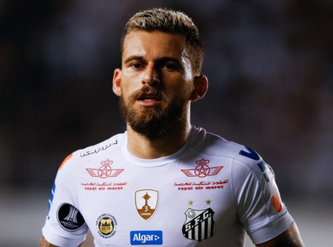 Eπαφή της Μίλαν με Λούκας Λίμα