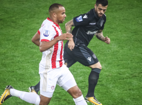 Ο κόουτς σχολιάζει το πρώτο ημίχρονο του ντέρμπι