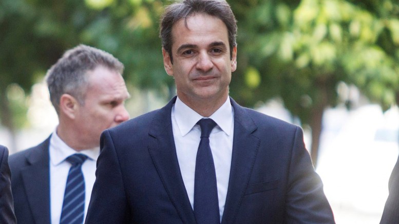 Επίθεση Μητσοτάκη κατά Τσίπρα για ταξίδι στις ΗΠΑ, πλεόνασμα, μεταρρυθμίσεις | to10.gr Επίθεση Μητσοτάκη κατά Τσίπρα για ταξίδι στις ΗΠΑ, πλεόνασμα, μεταρρυθμίσεις | to10.gr