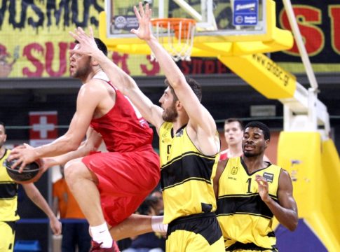 Με την αύρα του Αυτοκράτορα