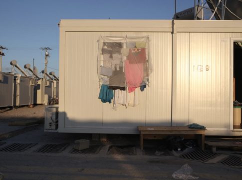 Προσφυγικό: Έριδες, εξωθεσμικές διαδικασίες και απουσία σχεδίου