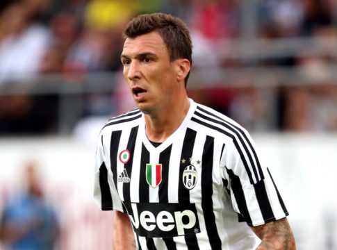 Δύο κίτρινες στην ίδια φάση ο Μάντζουκιτς! (vid)