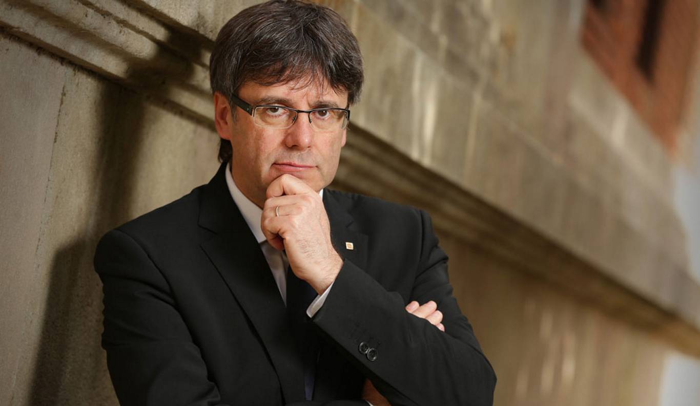 La Vanguardia: Ευρωπαϊκό ένταλμα σύλληψης κατά του Πουτζδεμόν