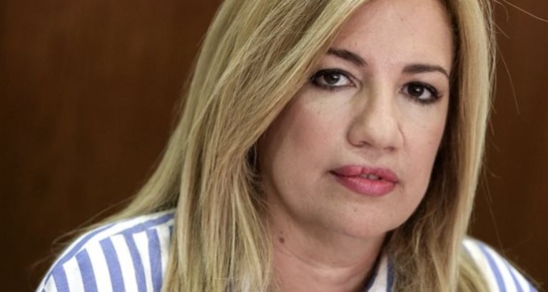 Γεννηματά: Χτυπάτε τη μεσαία τάξη