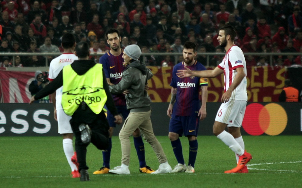 Οι Αγγλοι «γλεντάνε» τους Ισπανούς με… Ολυμπιακό!