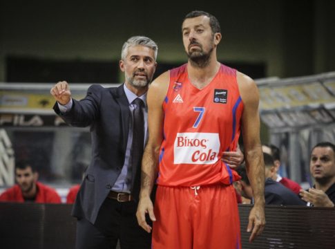 Ζιάγκος : «Συγκλονιστική προσπάθεια από τον Πανιώνιο»