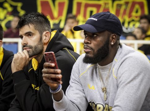 Μανωλόπουλος : «Μας επηρέασαν οι απουσίες στη θέση «4»»