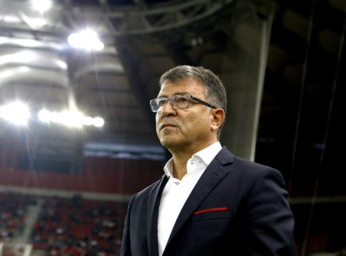 Ολυμπιακός : «Πρέπει να επιτεθούμε περισσότερο», δήλωσε ο Λεμονής