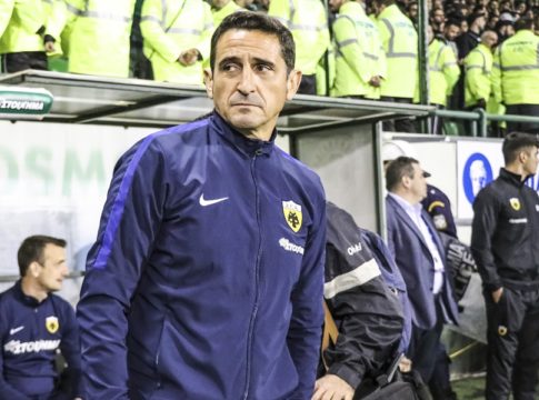 Χιμένεθ σε παίκτες : «Ντρέπομαι για τη χθεσινή χειρονομία, έκανα λάθος»