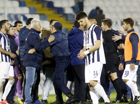 Παλαίμαχοι Απόλλωνα : «Η Λαμία εισπράττει ανταποδοτικά τέλη καλών διαιτητικών αποφάσεων»