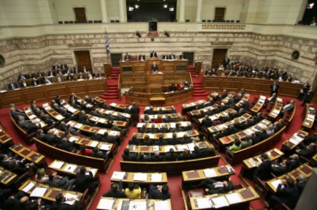 Εγκρίθηκε το νομοσχέδιο για το κοινωνικό μέρισμα