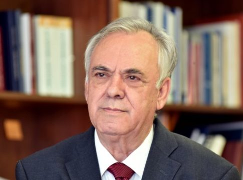 Γ. Δραγασάκης :  Βολές κατ’ όσων ζητούν πιστοληπτική γραμμή