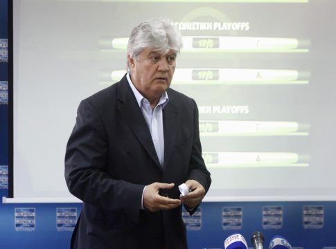 Έφαγε… πόρτα η σύζυγος του Βασίλη Γκαγκάτση