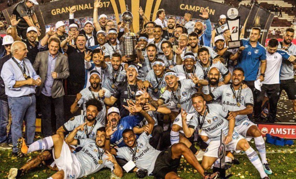 Copa Libertadores : Πρωταθλήτρια η Γκρέμιο (pics & vid)