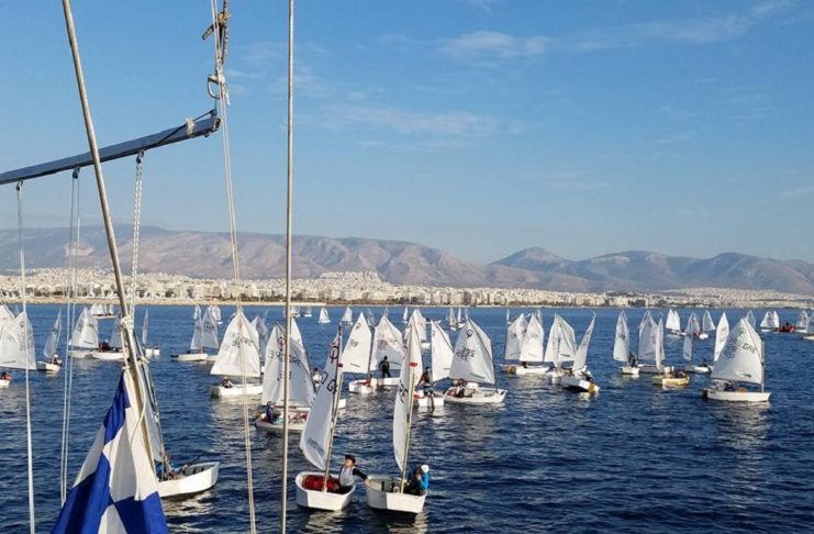 Ένας αγώνας ιστιοπλοΐας για τα παιδιά