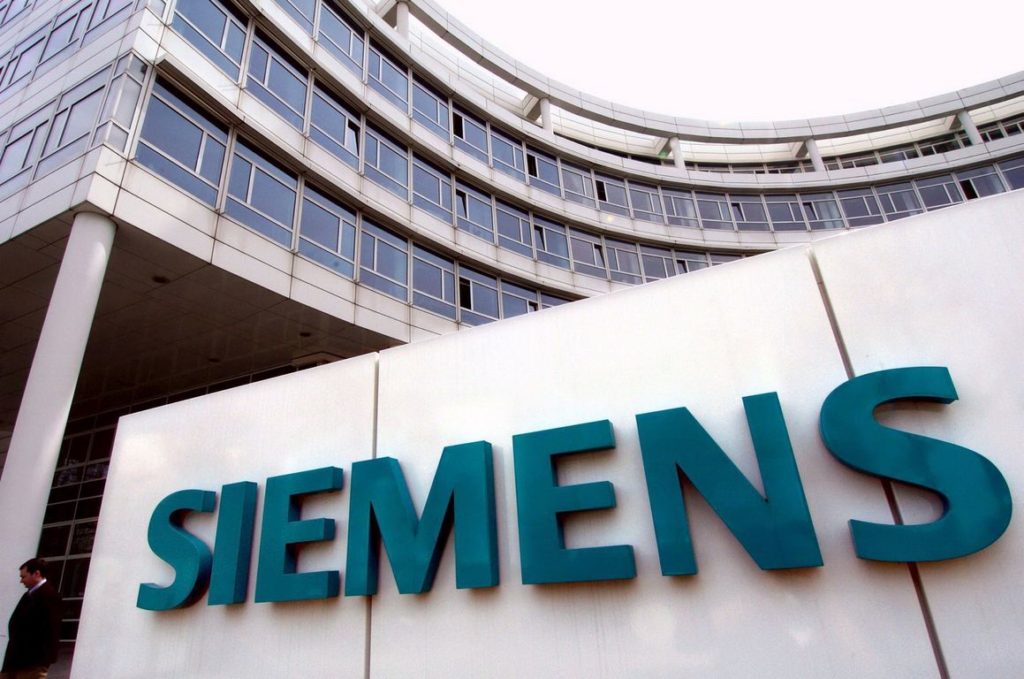 Η Siemens «κόβει» 69.000 θέσεις εργασίας