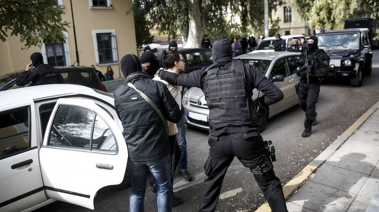 Αντεξουσιαστές στο Εφετείο για τον Κωνσταντίνο Γιαγτζόγλου
