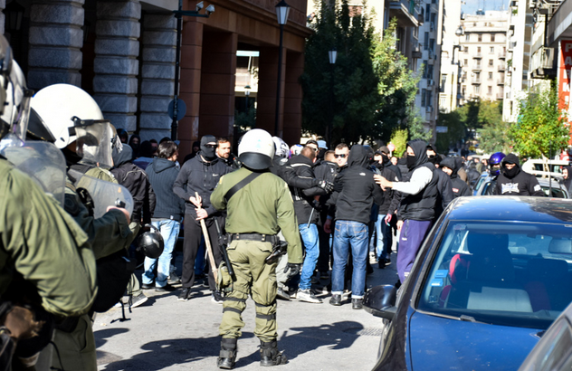 ΠΑΟΚ : Επίθεση οπαδών του ΠΑΟΚ σε Πακιστανούς μετανάστες (vid/pics)