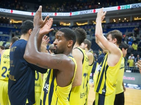 LIVE: Φενέρμπαχτσε – Βαλένθια