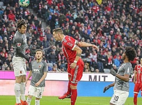 Μπάγερν Μονάχου – Άουγκσμπουργκ 3 – 0