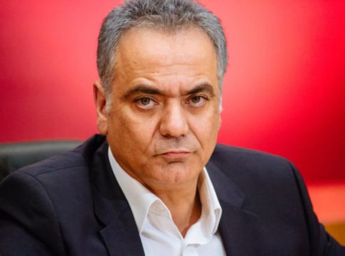 Σκουρλέτης : «Απαράδεκτο να μπαίνει κάποιος με περίστροφο στον αγωνιστικό χώρο»