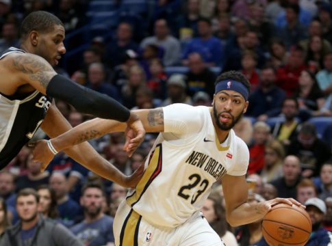 Πέλικανς – Σπερς 107-90