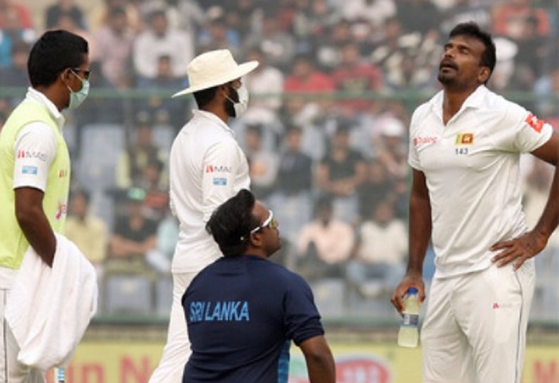 Ινδία : Παίκτες κρίκετ έκαναν εμετό και δεν μπορούσαν να αναπνεύσουν από το τοξικό νέφος