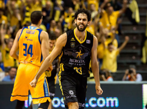 ACB : Πολύτιμες νίκες για Κατσικάρη, Βασιλειάδη και Γιάνκοβιτς
