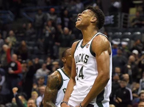 Μιλγουόκι Μπακς : Ποια εμφάνιση σας αρέσει περισσότερο; (pic)