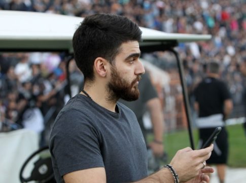 Γιώργος Σαββίδης : «Βόηθα και συ τον Γιώργο» (pics)
