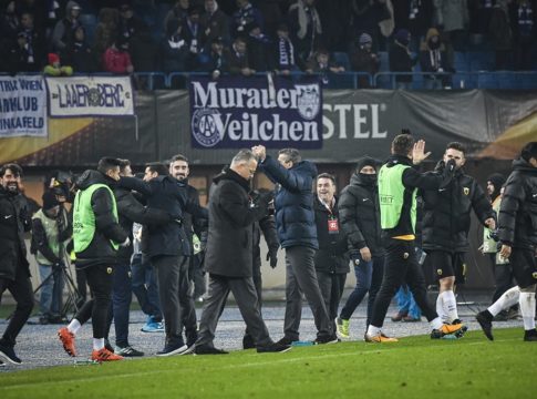 Αούστρια Βιέννης – ΑΕΚ : Αγκαλιές και συγκίνηση στο τελευταία σφύριγμα (vid)