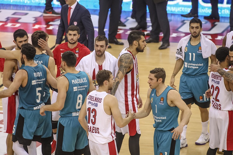 Ολυμπιακός – Ρεάλ : Ετσι λύγισε τη βασίλισσα ο Ολυμπιακός (vid)