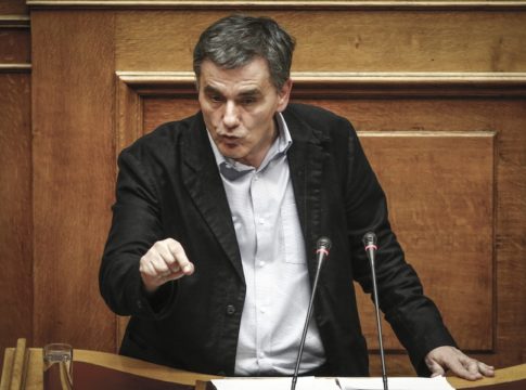 Το αίμα με το μπουρί της σόμπας