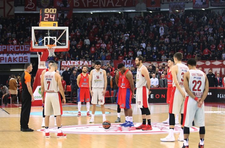 Ολυμπιακός – ΤΣΣΚΑ : Τίμησε τη μνήμη του Τάσσου Στεφάνου το ΣΕΦ