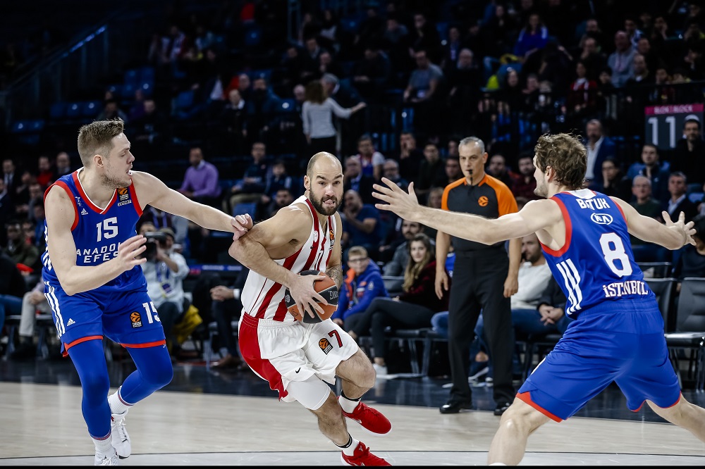 Αναντολού Εφές – Ολυμπιακός 58-61
