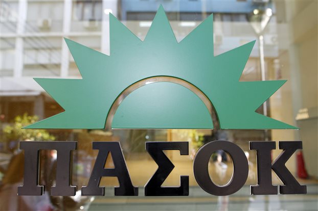 ΠΑΣΟΚ: Ο Κοντονής παρεμβαίνει προκλητικά στη Δικαιοσύνη