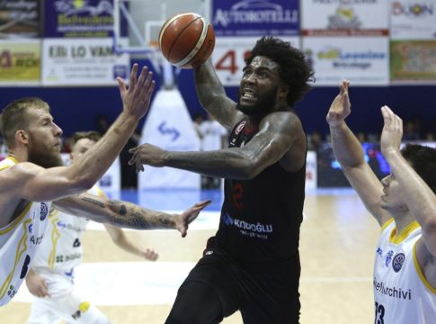 Champions League Basketball : Νίκες για Ολίμπια, Σαλόν και Οστάνδη