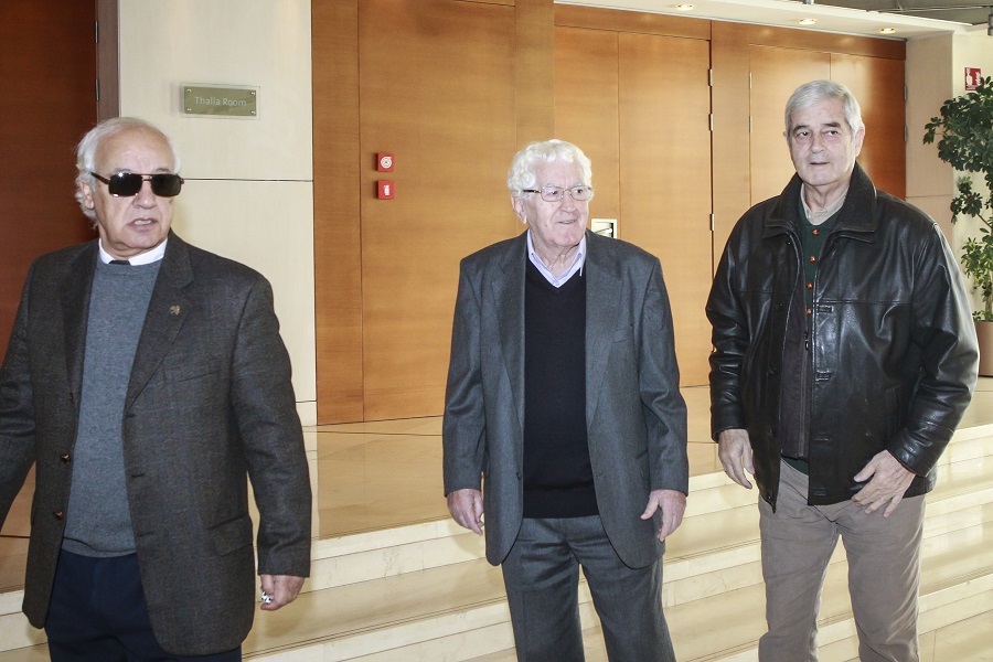 Η παλιά φρουρά έχει τον σεβασμό, αλλά δεν μπορεί να εμπνεύσει
