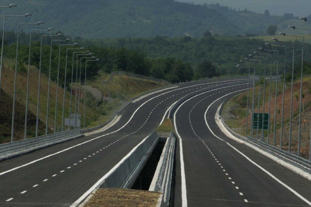 Ελεύθερη διέλευση στην Εγνατία Οδό για ειδικές ομάδες