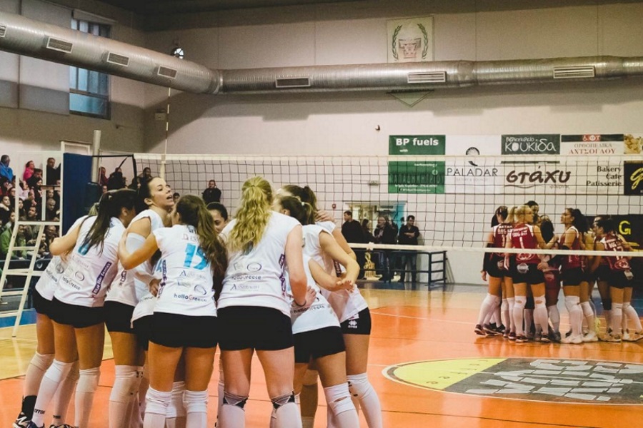 Volley League Γυναικών : Νίκες για ΑΟ Θήρας και Πανναξιακό