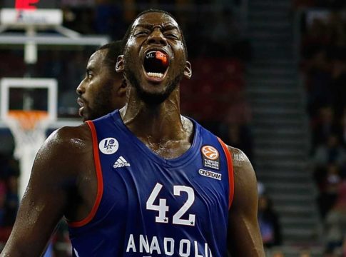 Ιστανμπούλ – Εφές 84-58