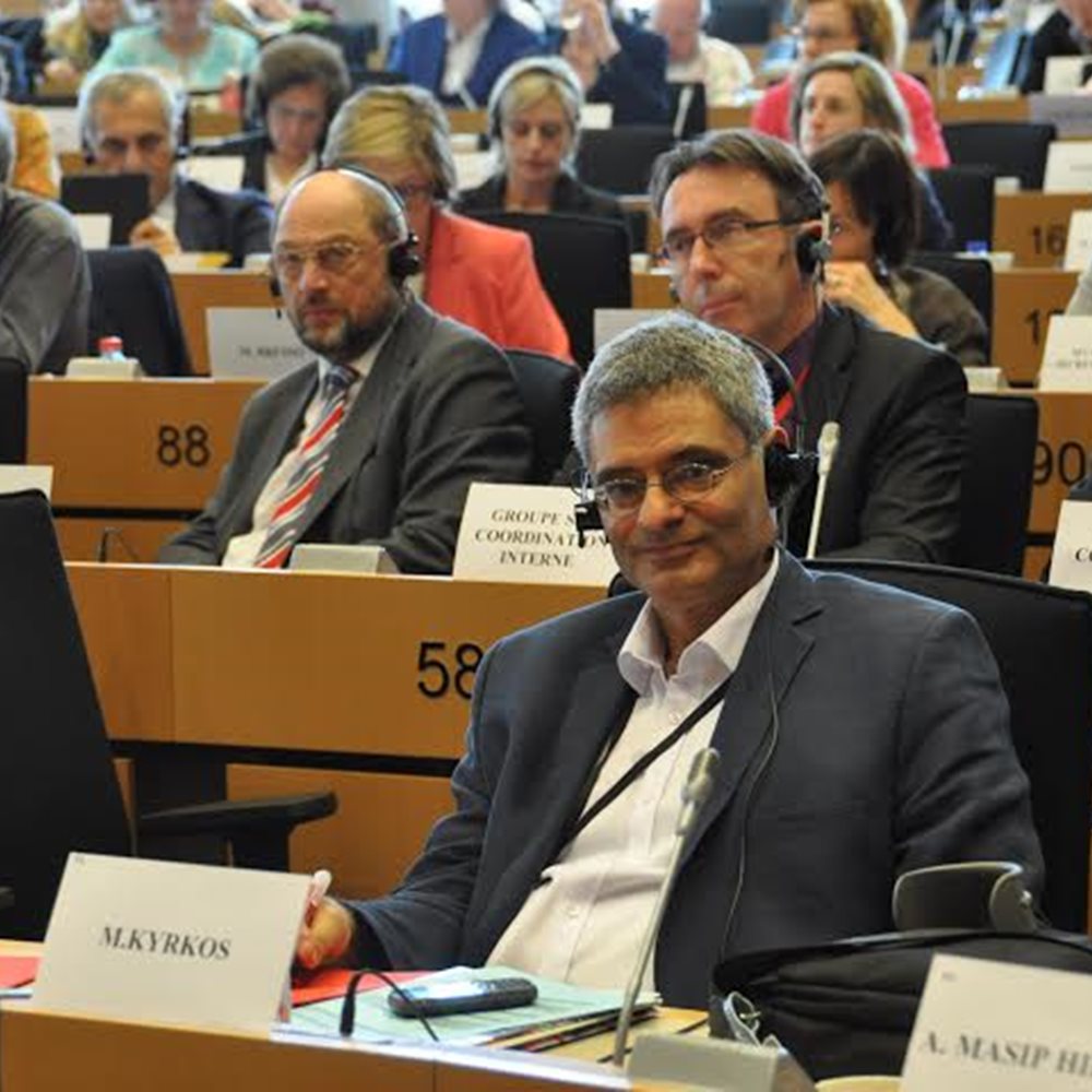 Μ. Κύρκος: Να αναθεωρηθεί αμέσως η συνθήκη του Δουβλίνου