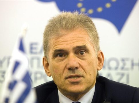 Καρβούνης: Οι εταίροι εξέταζαν Grexit το βράδυ του δημοψηφίσματος